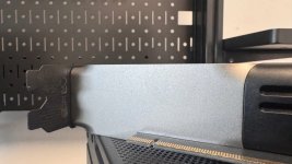 Владельцев RTX Founders Edition лишают гарантии из-за выцветшего серийника.jpg